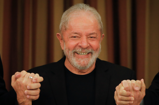 Lula ganharia no primeiro turno, diz pesquisa 