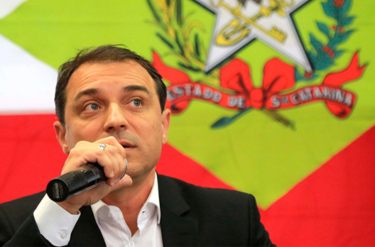 Moisés continua sem espaço no MDB e PP 