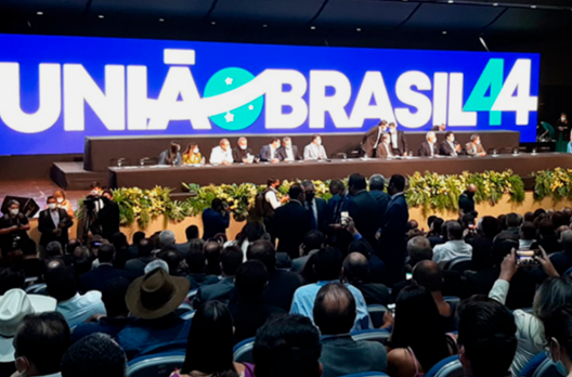 Fusão entre PSL e DEM está cheia de incertezas