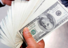 Dólar fecha com maior alta desde abril, custando R$ 5,537