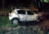 Veículo colide em arvore pega fogo, e fere duas mulheres na rodovia de acesso ao Morro dos Conventos