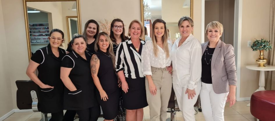 Centro Estético Ester Rebello está em novo endereço 