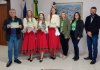 Soberanas da 29ª Festa do Colono de Maracajá visitam Meleiro