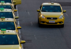 Auxílio Taxista começa a ser pago com parcela dobrada