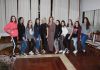 Moda, comportamento e psicologia no segundo encontro das debutantes