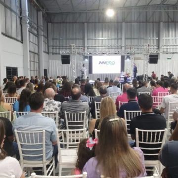 Autoridades prestigiam inauguração de nova fábrica da INNPRO