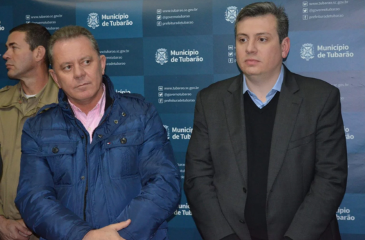 Ponticelli e seu vice renunciam em Tubarão 