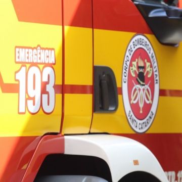 BOMBEIROS MILITARES SALVAM MULHER QUE TENTAVA TIRAR A PRÓPRIA VIDA EM CRICIÚMA 