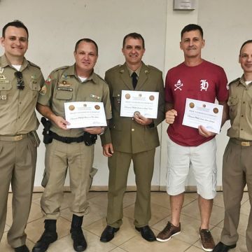 PM promove praças