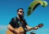 Música na Praça tem Voz e Violão com Juliano Coruja neste sábado