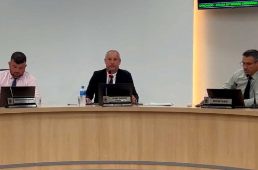 (VIDEO) Câmara de Vereadores Bal. Arroio do Silva: Confira os destaques da sessão desta ...