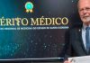 (VIDEO) Diploma de Mérito Médico: DR. Henrique Besser recebe honraria por 40 anos de dedicação à Medicina