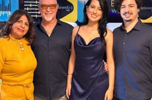 Especial Lançamento Oficial Bela Web Hits 