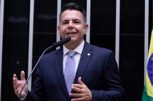 Vampiro admite ida para o PSD