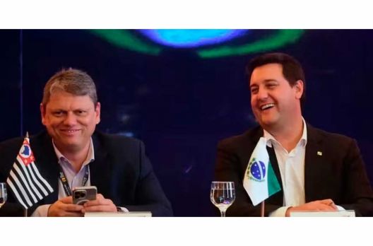 Centrão não quer Bolsonaro e nem o PT