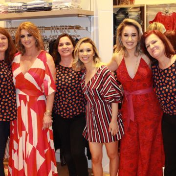 Monalisa Modas promove coquetel fashion para as Debutantes 2019 do Grêmio Fronteira