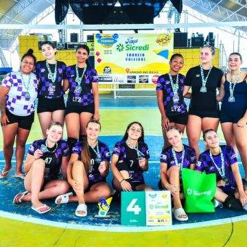 Torneio de vôlei sub-15 feminino taça Sicredi movimenta Balneário Arroio do Silva