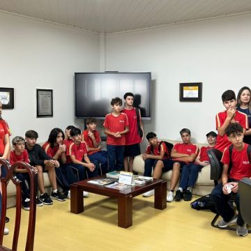 Estudantes do Sesc visitam a Prefeitura