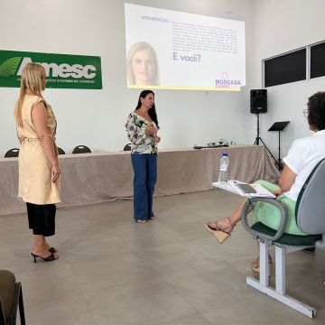 AMESC proporciona oficina de oratória para servidores municipais
