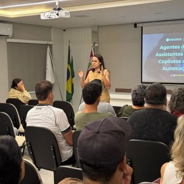 CDL de Araranguá realiza capacitação sobre Inteligência Artificial