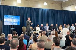 Evandro Scaini apresenta balanço da gestão e anuncia renúncia