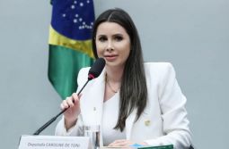 Pesquisa aponta Caroline de Toni na liderança para o Senado em SC
