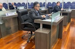 Proposta prevê regras para instalação de farmácias em supermercados em Araranguá