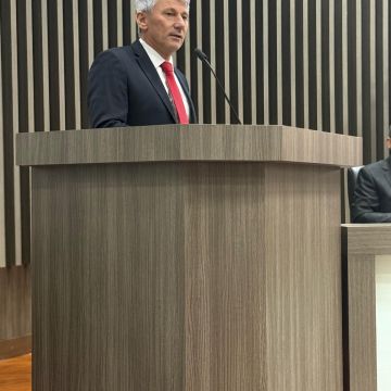 Presidente Paulinho Souza propõe criação de fundo para resposta ágil a desastres climáticos em Araranguá