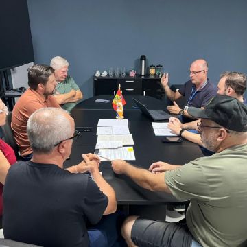 Município de Balneário Arroio do Silva recebe equipe da gerência regional da Celesc