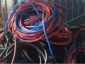 Dupla é presa com 430 kg de fios de cobre após furto em central de telecomunicações em Araranguá