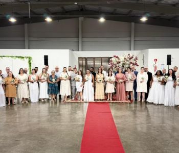 Amor oficializado: 21 casais dizem “sim” em casamento coletivo no Arroio do Silva
