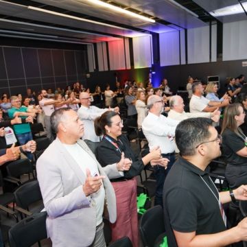 Fórum Internacional de Inovação Social da Abadeus projeta Criciúma como polo de governança e inovação