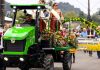 Em Meleiro no Sul do estado, governador de SC participa de desfile com 1390 tratores e destaca a força das pequenas propriedades para a agricultura catarinense
