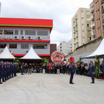 Inauguração do 4º Batalhão de Bombeiros marca assinaturas para novos investimentos em Criciúma