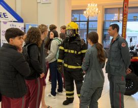 ACIVA promove feira de profissões e incentiva escolhas para o futuro