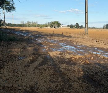 Prefeitura de Meleiro inicia terraplanagem na comunidade de Cedrinho