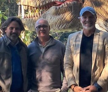 Dino Parque já atrai turistas estrangeiros