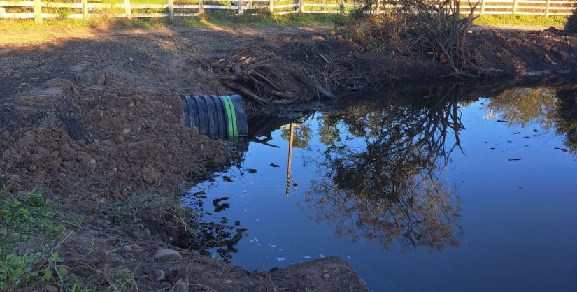 Defesa Civil e Samae realizam melhorias em drenagem na Lagoa da Serra