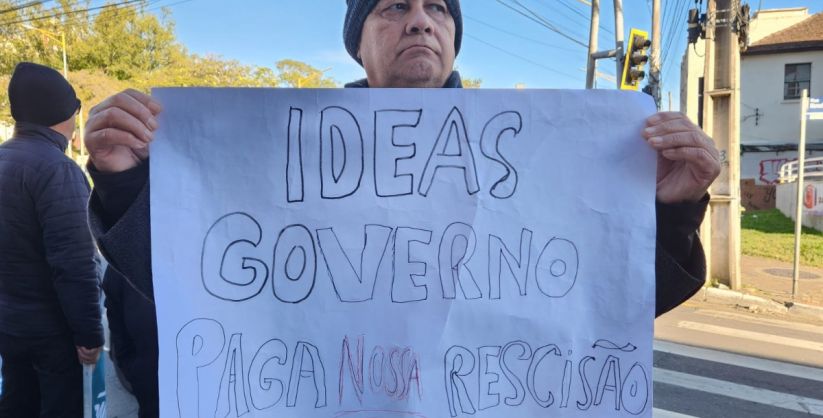 Trabalhadores do Hospital Materno Infantil protestam por pagamento de rescisões e piso da Enfermagem
