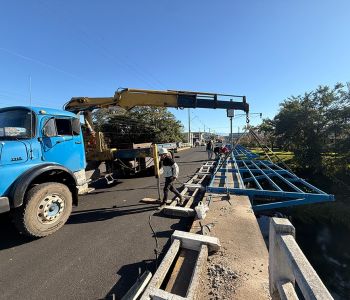 Com estruturas metálicas nas pontes, obras de revitalização entram na fase final
