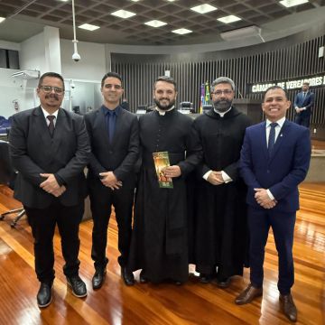 Padre Matheus Réus apresenta programação da 47ª Festa em Honra a São Cristóvão
