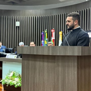 Padre Matheus Réus apresenta programação da 47ª Festa em Honra a São Cristóvão
