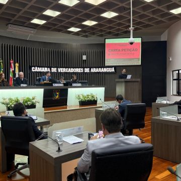 IFSC Araranguá apresenta Projeto “Integra Meninas” premiado nacionalmente