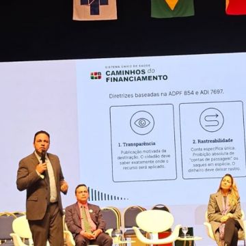 Congresso do CONASEMS reúne representantes de Araranguá