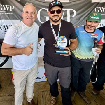 Piloto do RS, João Vitor Rocho é o grande campeão do 2º Festival GWP de Balonismo em Balneário Gaivota