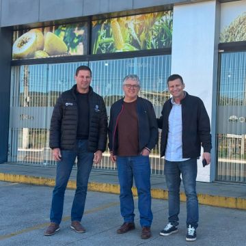 Deputado Tiago Zilli e prefeito Sander Just acompanham avanço das obras da Serra do Fundo Grande