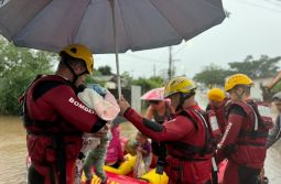 Bombeiros mobilizam equipes para atender alagamentos em Criciúma e Timbé do Sul