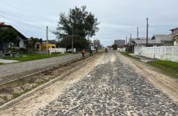 Balneário Arroio do Silva avança com reforma do Terminal Rodoviário e recapeamento da A...
