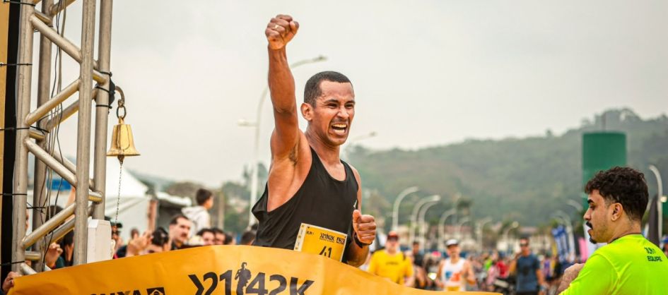 Araranguaense se destaca na maratona em Criciúma