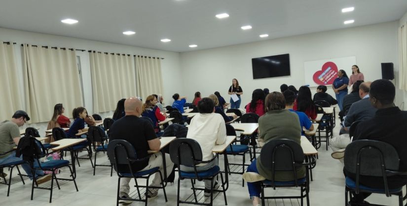 CRAS promove atividade para fortalecer vínculos entre famílias